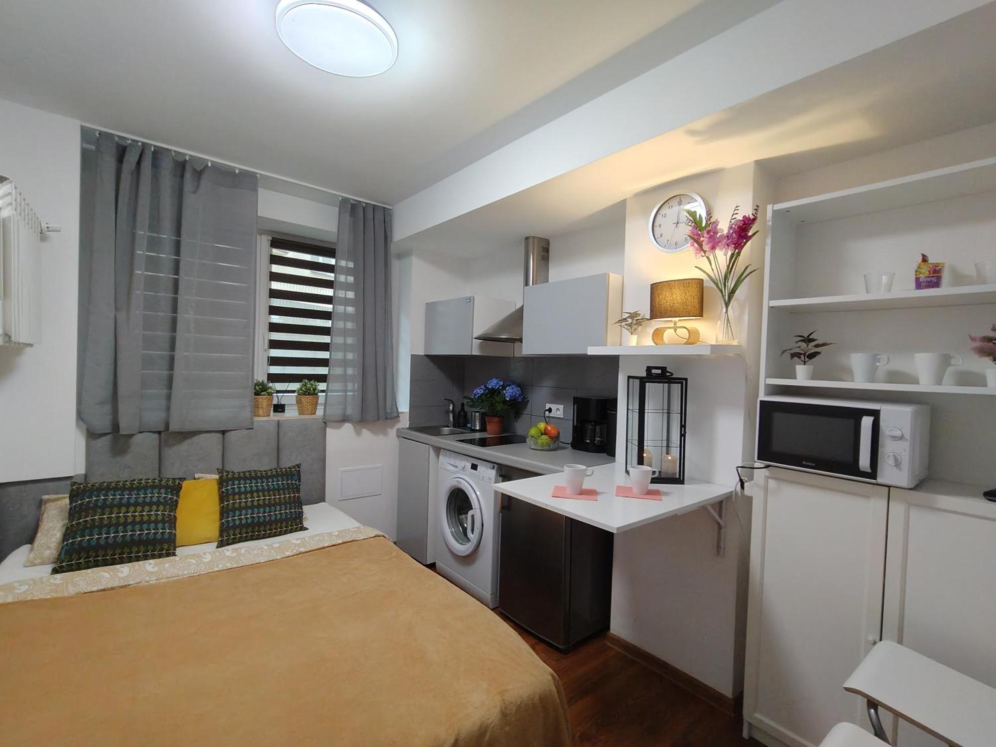 Hollidays Centrum Apartments Varsavia Esterno foto
